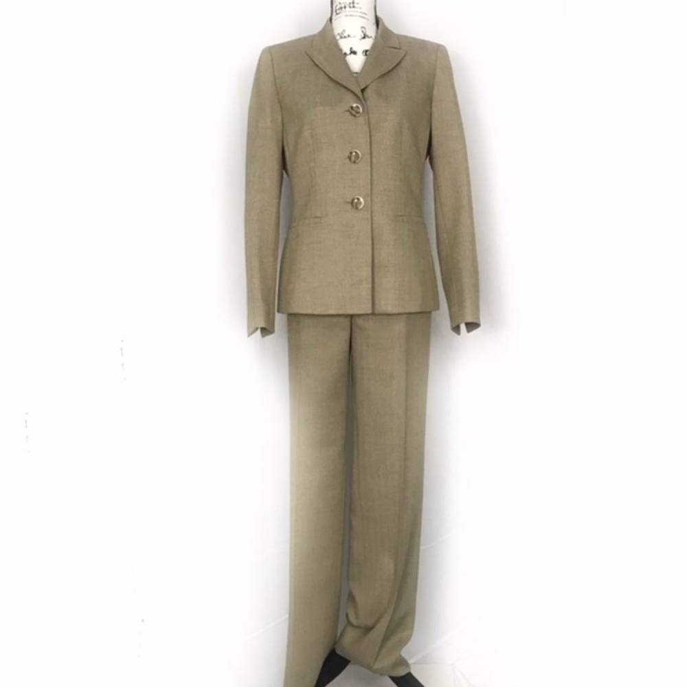 Evan Picone Tan 2 Piece Lined Pant Suit